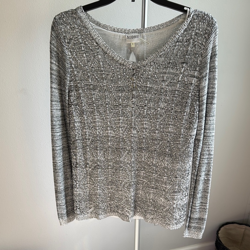 Sioni Gray Knit Blouse